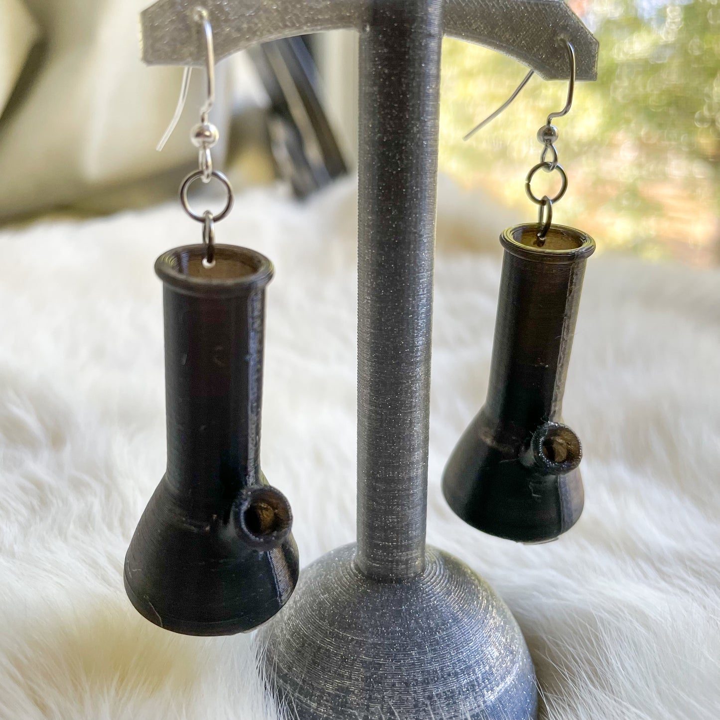 Bong Water Pipe dangle earrings| kitschy, pot leaf, mary jane, marijuana, weed, 420